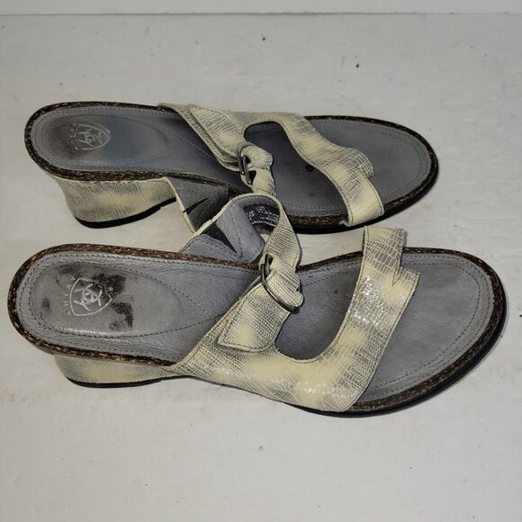 Ariat Sandals Womens Sz 8.5B Lizard Print Wedge Gray Animal Print Casual 20981 - Picture 2 of 15